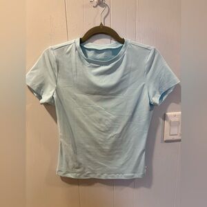 Stretchy blue short sleeve top
